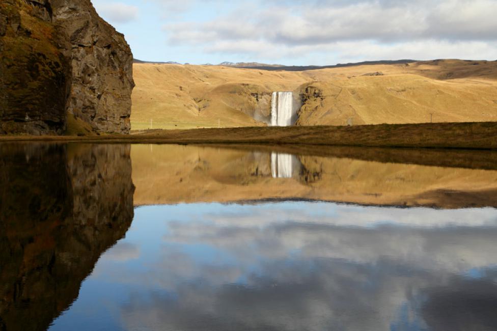 Al fondo skogarfoss